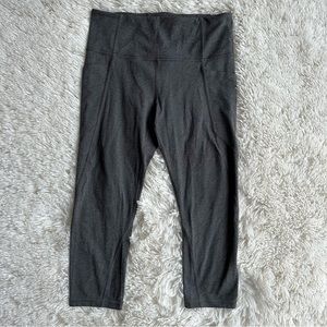 Athleta Heathered Gray Crop Leggings Size M